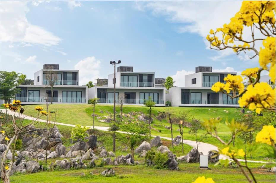 The Five Resort & Golf Hoang Gia Ninh Binh Tam Diep Extérieur photo